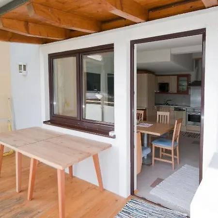 Schaubensteiner Апартаменти *